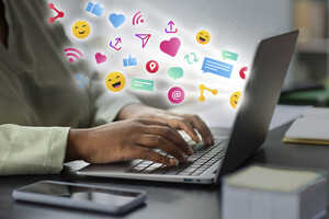 Social media marketing concept for marketing with applications